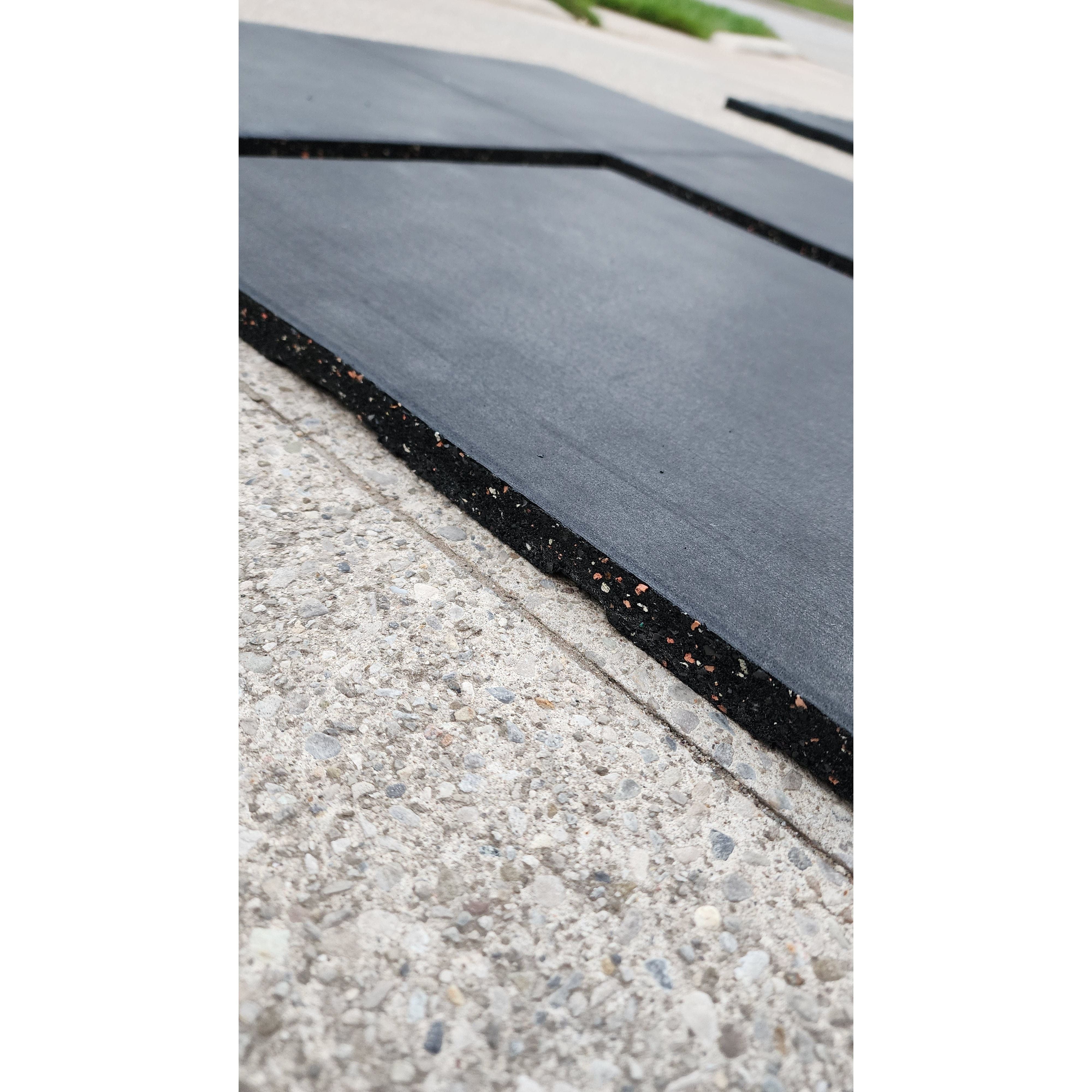 Fit It Out Rubber Floor Tiles - w Connector Clips