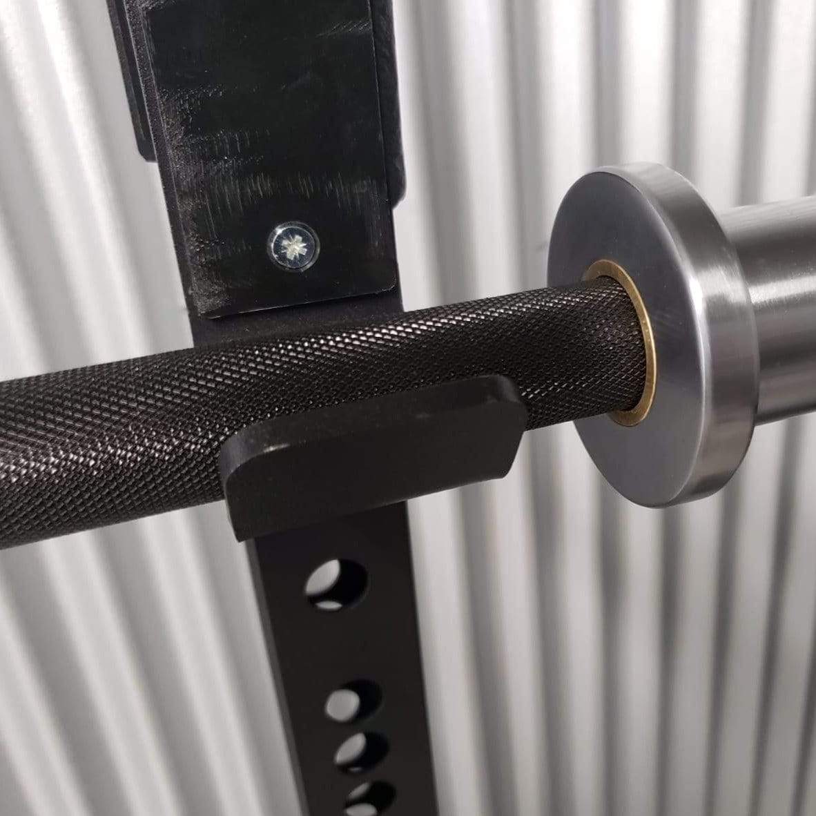 Fit It Out FIO Powerlifting Barbell (Black Zinc)